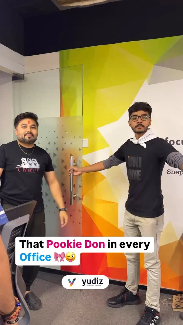 Pookie jesa banoge Toh nahi honge Dukhii… Tag that pookie Don Manager in your #office 🎀😜
.
.
#pookie #pookieDon #don #officelife #corporatelife #fyp #pookies #manager #simdoor #india #jaihind #managerlife #indiapakistanwar #relatablehumour #humour #foryou #trending #funnyvideos #exploremore #funnymemes #funny #funnyreel #reelsviral #viral